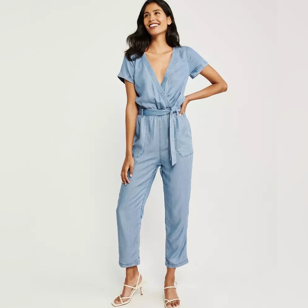Abercrombie Utility Jumpsuit XL Blue Soft Chambray Womens